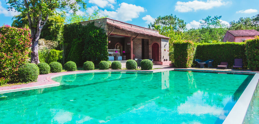 Maison de maître avec piscine dans le Gers